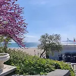 Luxury Sea Sunset Deluxe 부르가스